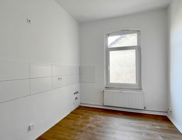 Großzügige & modernisierte 3-Zimmer-Altbauwohnung mit Charme - Foto 1