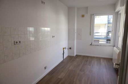 ** 2-Zimmer-Whg. mit 2 Balkonen in ruhiger Wohnlage ** - Photo 2