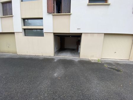 Location Appartement 2 pièces 43m² THONON LES BAINS 74200 - Photo 2