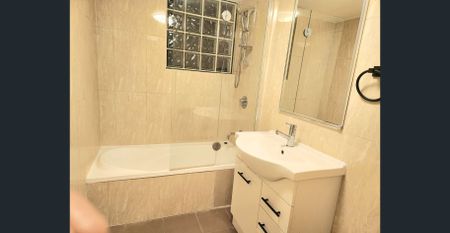 Two-Bedroom + Study Apartment - Photo 5