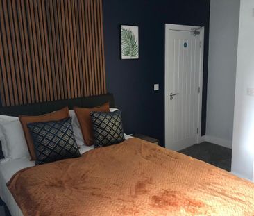 1 bedroom in a house share to rent - Photo 3