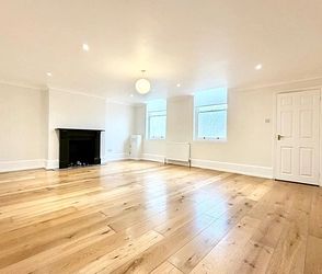 Wellington Crescent, Ramsgate, CT11 8JD, Kent - Photo 1