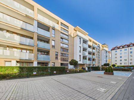 2 pokoje, balkon i garaż – komfort i styl w jednym - Photo 2