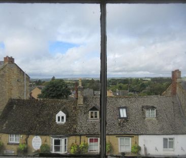 3 bedroom flat to rent - Photo 1