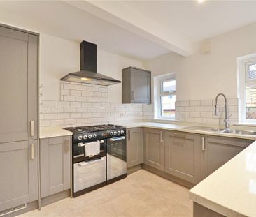 2 bedroom semi-detached house to rent - Photo 4