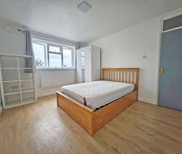 Cranbrook Road, Ilford, IG6 - Photo 3