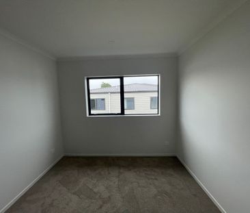 Bucklands Beach - Photo 2