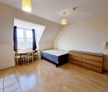 Hornsey Lane, N6 5LT, Highgate - Photo 1