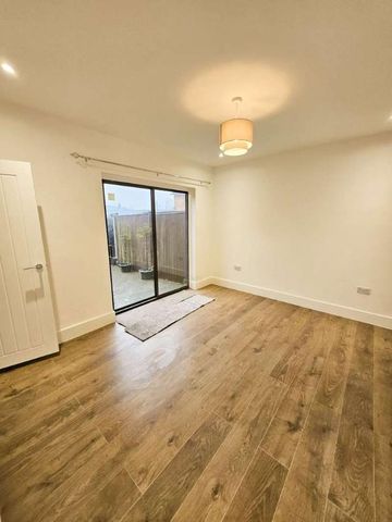 Melbourne Road, DN4 - Photo 2