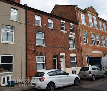 Talbot Road, Northampton, NN1 - Photo 1