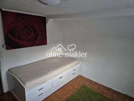 Helle, großzügige 4 Zimmer Maisonettewohnung mit Balkon und Garage - Photo 5