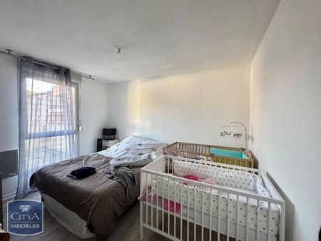 Location Appartement 3 pièces 59m² AUBENAS 07200 - Photo 2