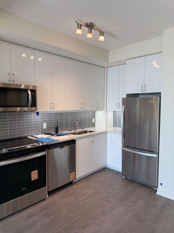 For Lease - 38 Annie Craig Drive Unit# 2703, Toronto, Ontario - Photo 2