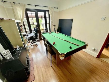 4 Cregagh Park East, Cregagh, Belfast, BT6 9LG - Photo 3