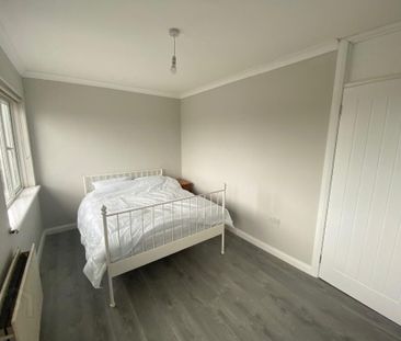 96 Stream Street, Downpatrick, BT30 6DF - Photo 4