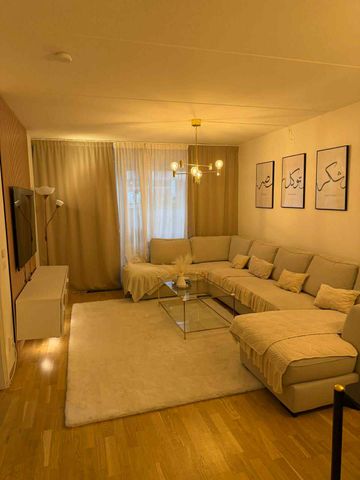 Karin Larssons Väg, Sköndal - Foto 2