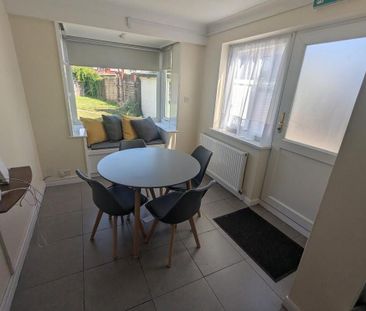 5 bedroom house share to rent - Photo 3