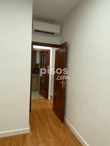 Piso en alquiler en Centro - Photo 4