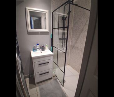 Room in a Shared House, Lok Fu Gardens, M8 - Photo 3