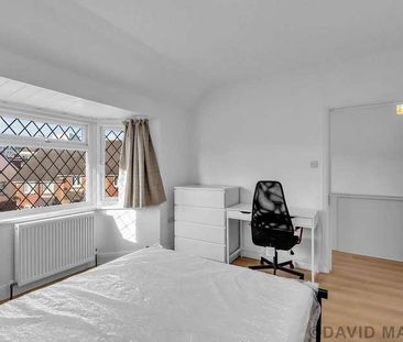 Coombe Road, Brighton, BN2 - Photo 5