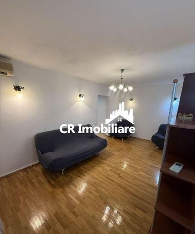 Apartament 3 camere Oltenitei/ Parcare/ Centrala proprie - Photo 2