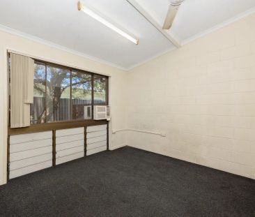 Quaint Living - Photo 3