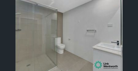 Contemporary One Bedroom with Parking - Photo 4