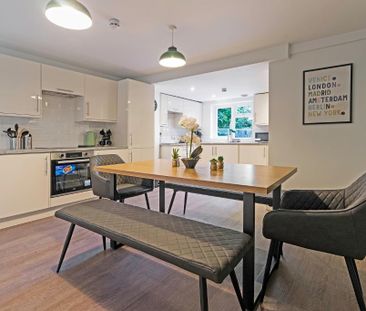 Mixed use to rent - Photo 2