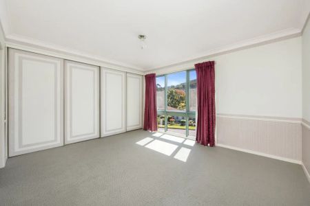 “Classic Gem! Room to Move!” - Photo 4