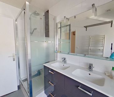 Location Maison 6 pièces 140m² - Photo 6
