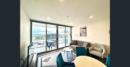 Stylish unfurnished 2-Bedroom Apartment with Resort-Style Amenities in the Heart of Woolloongabba - Photo 2