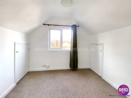 1 bedroom property to rent in Westcliff On Sea - Photo 3