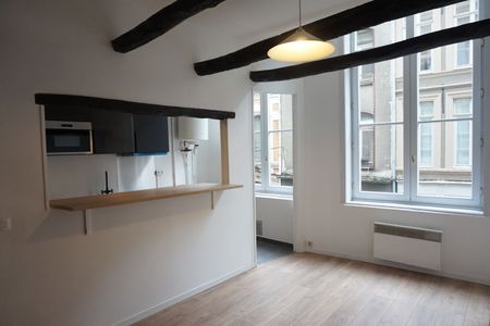 T2 de 35.15m², rue de la Clé – Vieux Lille réf G313-1 - Photo 2