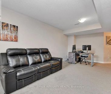 356 AXIS WAY - Photo 1