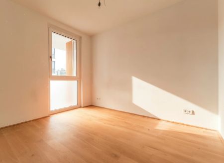 Exklusive Neubauwohnung mit großzügigem Balkon und Stellplatz – Stilvoll wohnen in modernem Ambiente - Foto 4