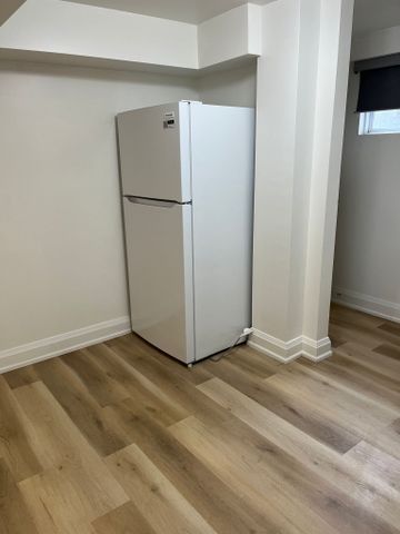 For Lease - 98 Frontenac Avenue Unit# 1, Toronto, Ontario - Photo 5