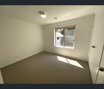 2 Nickell Court, Drouin, Vic 3818 - Photo 4