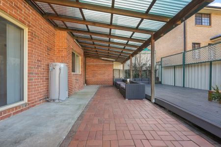 Modern Family Home in the Heart of Casula - Photo 5