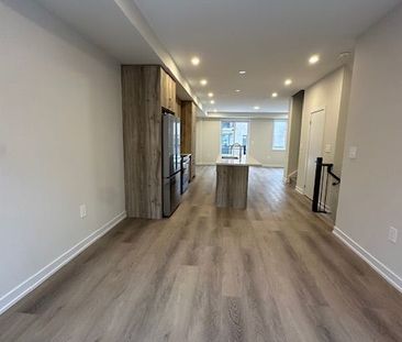 For Lease - 26 Mermot Lane, Richmond Hill, Ontario - Photo 5