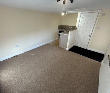 1 bedroom bungalow to rent - Photo 2