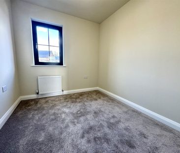 25 Bailey Link, Bailey Lea, - Photo 3