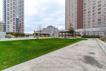 Fuse Lofts , #325 - Photo 4