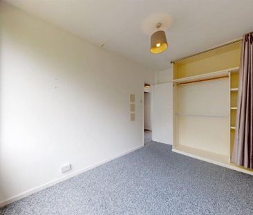 2 bedroom maisonette to rent - Photo 5