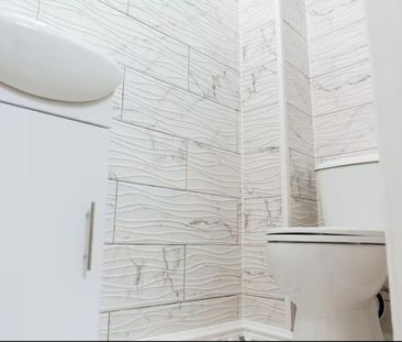 Ensuite rooms to Move in Instantly - - Photo 5