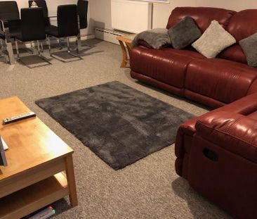 1 bedroom house of multiple occupation to rent - Photo 6