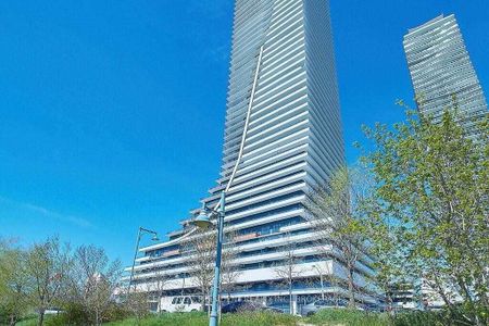 For Lease - 30 Shore Breeze Drive Unit# 3720, Toronto, Ontario - Photo 2