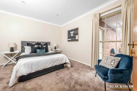 Charming Five Bedroom Family Home - Photo 4