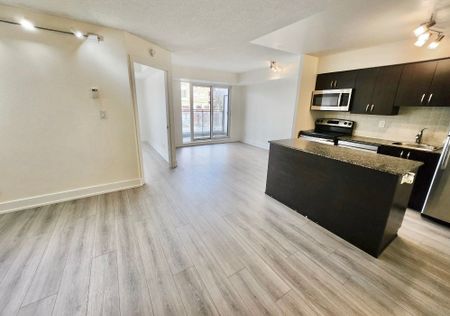 For Lease - 801 Sheppard Avenue Unit# 215, Toronto, Ontario - Photo 2