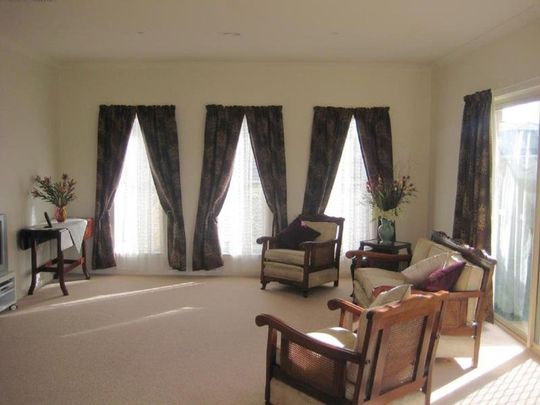 Impressive Home! READY TO MOVE IN - Photo 1