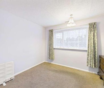 Balliol Way, Owlsmoor, Sandhurst, Berkshire, GU47 - Photo 4